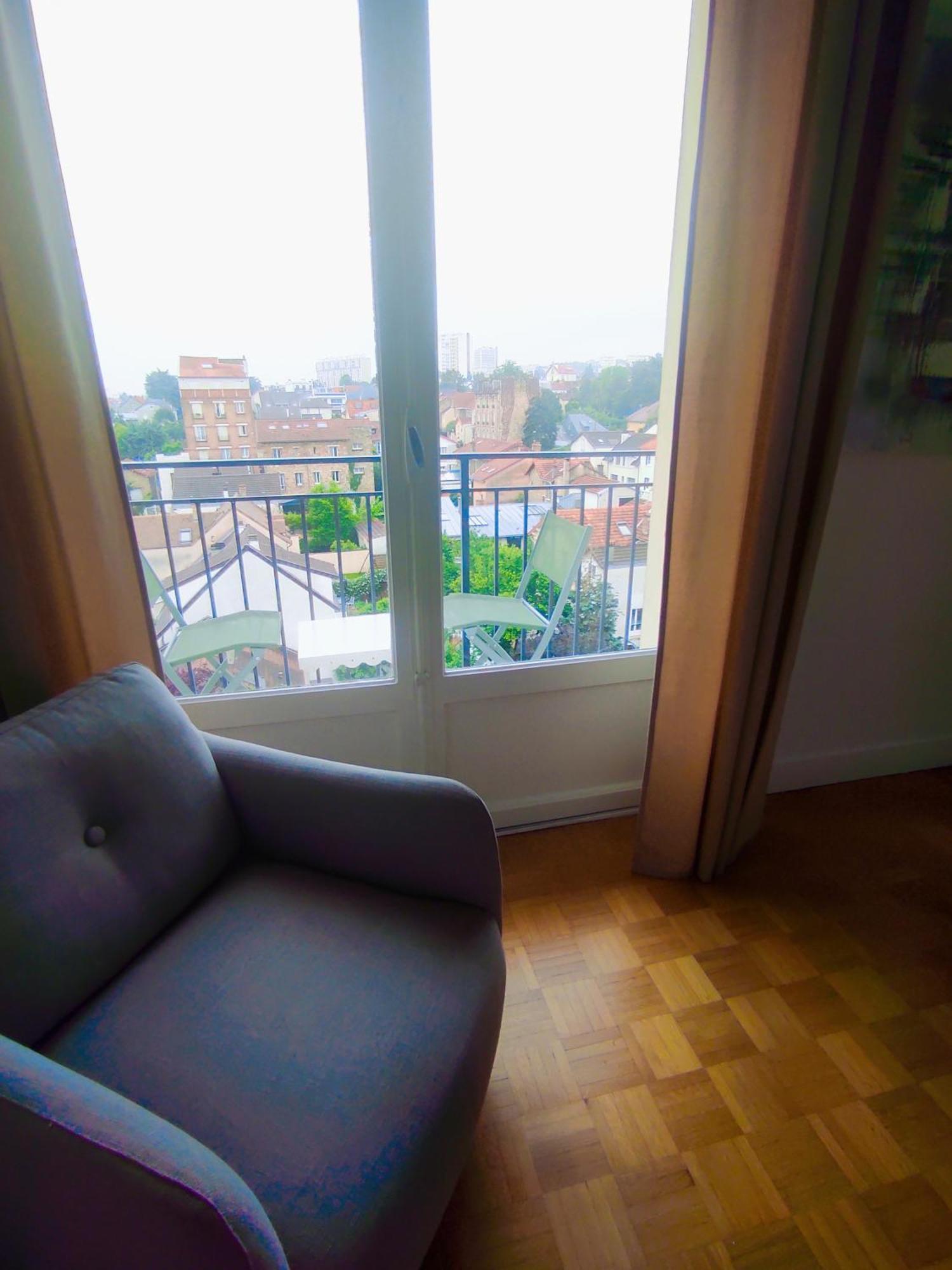 Ferienwohnung Grand 2 Pieces Vue Degagee Quartier Gare Clamart Exterior foto